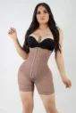 Short Push Up Talle Alto con 3 Filas de Broches – Realce de Glúteos